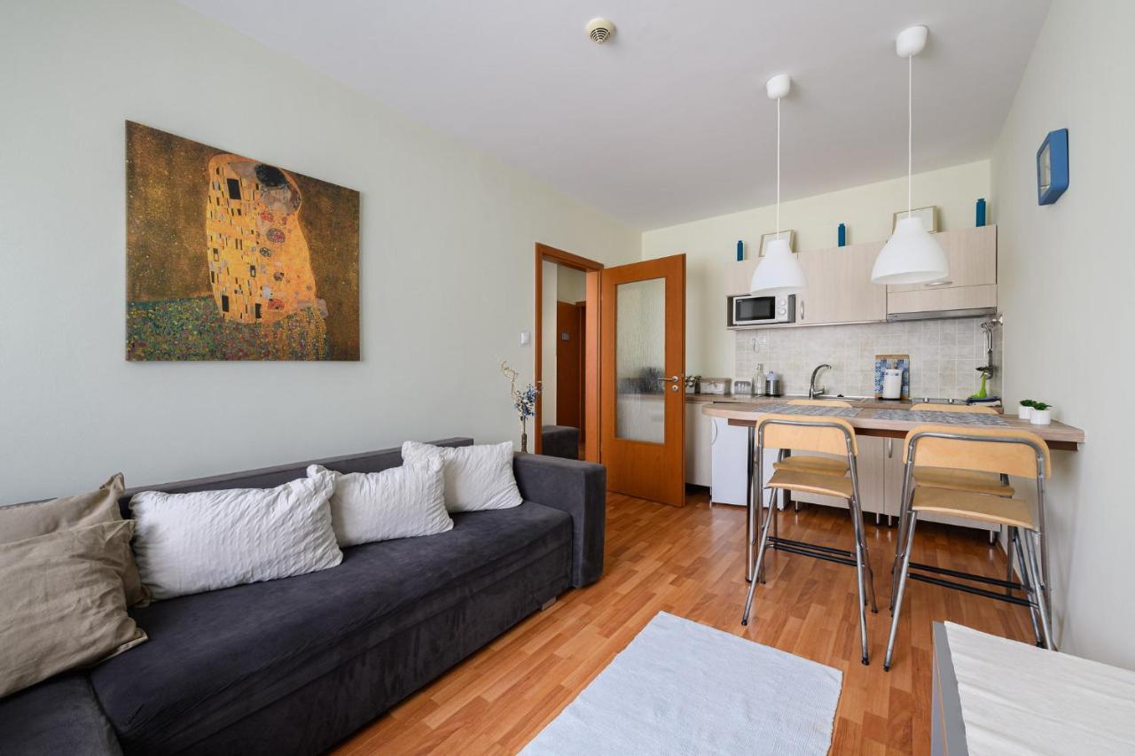 Mirage Wellness Apartman Hajdúszoboszló Exterior foto